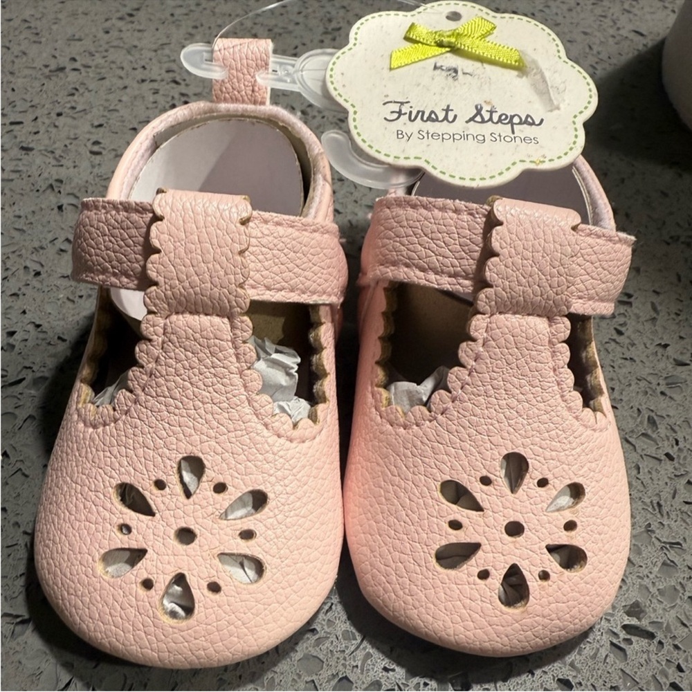 Stepping Stones Pink Baby Walker Shoes 3-6months!